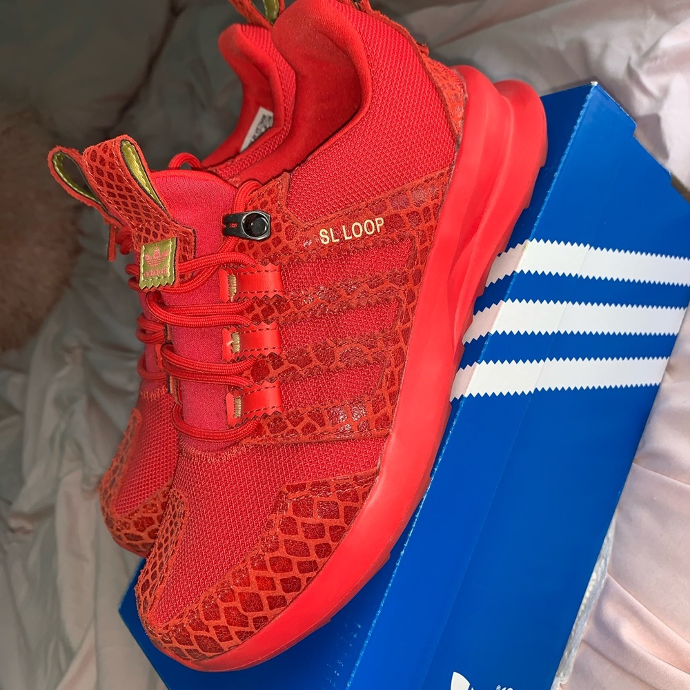 Adidas Sl Loop Runner Snakeskin Red Size 5 - image 3